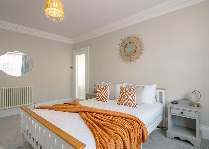 No.89 Stylish Ground Floor Apartment